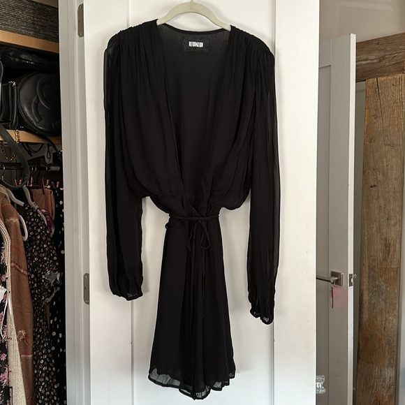 Reformation Black wrap mini long-sleeve dress - Picture 2 of 8